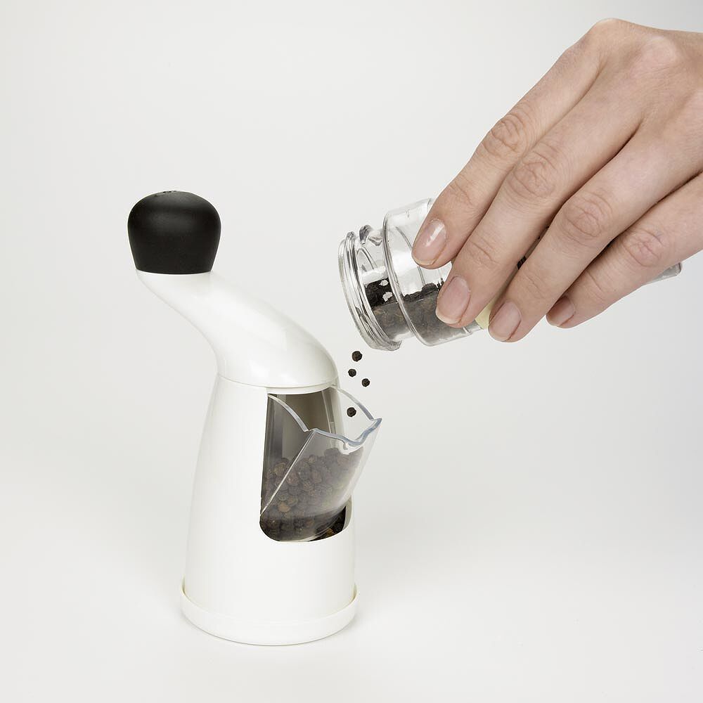 Radial Pepper Grinder E9