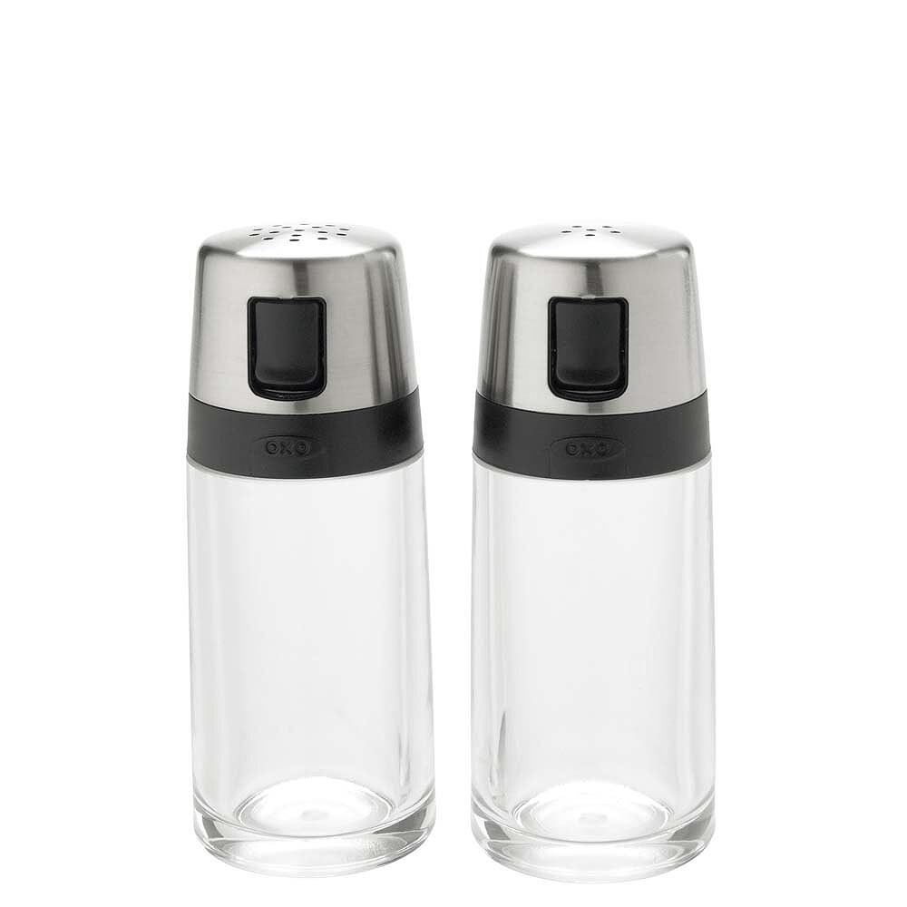 Simple Salt and Pepper Shaker Set E0