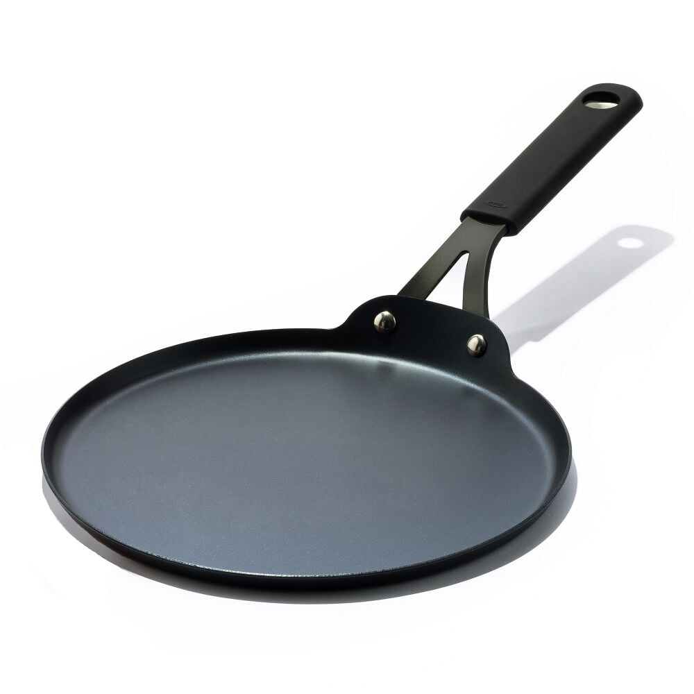 Obsidian Carbon Steel 10-Inch Crêpe Pan with Silicone Sleeve Z2