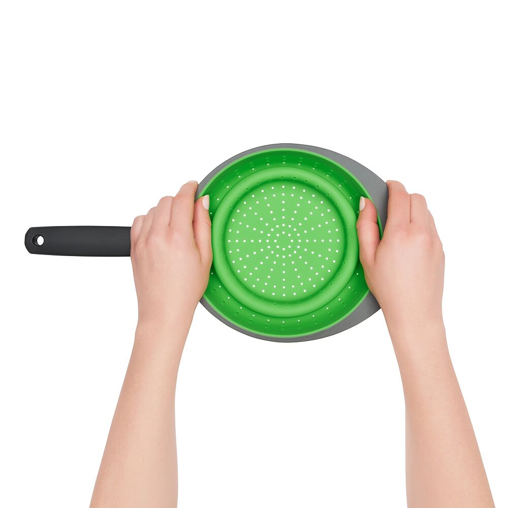 Silicone Collapsible Strainer (2.0 Qt) Q2