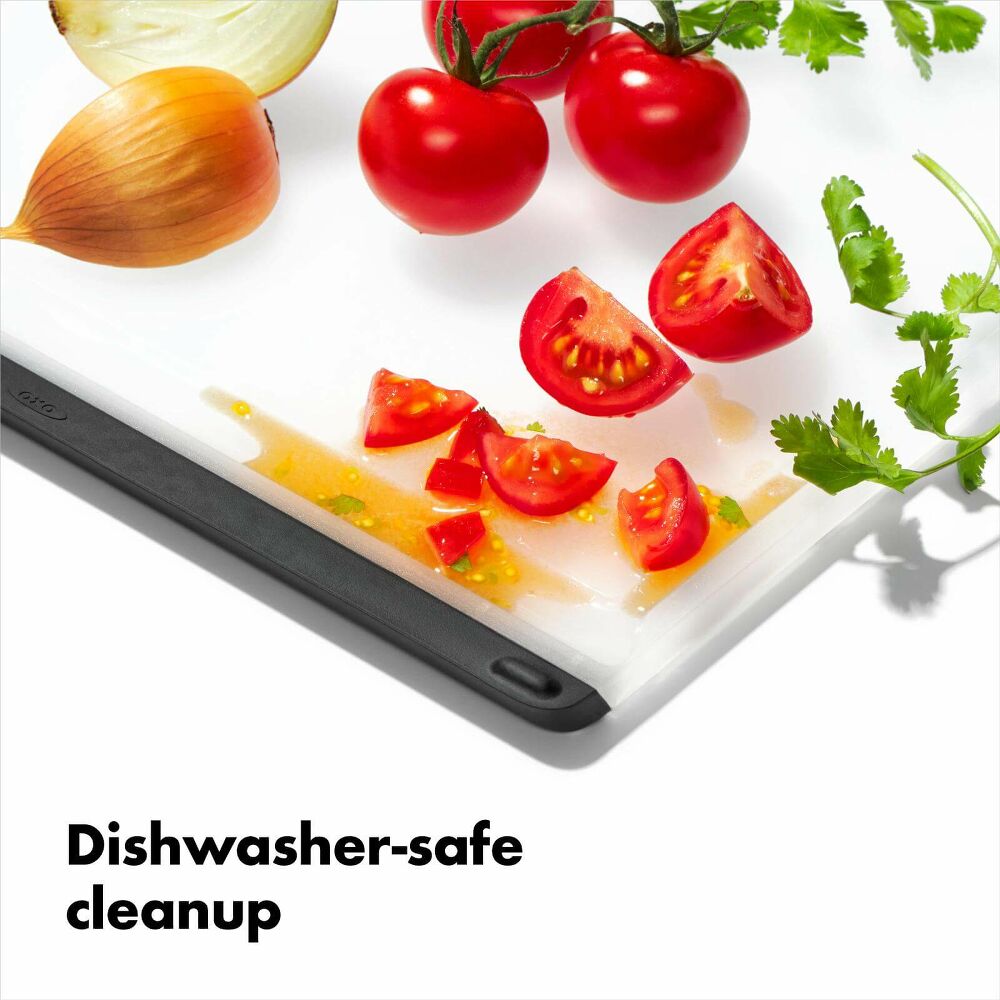 Carving and Cutting Board I7