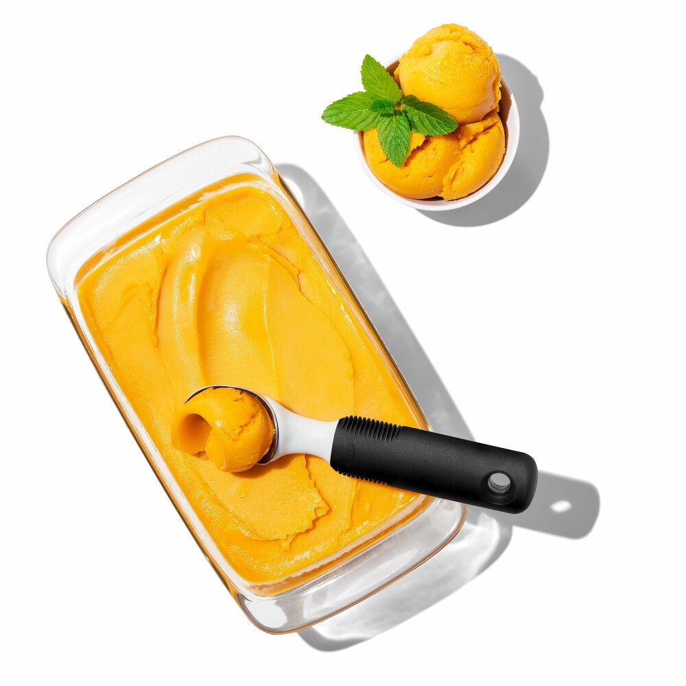 Classic Ice Cream Scoop I8