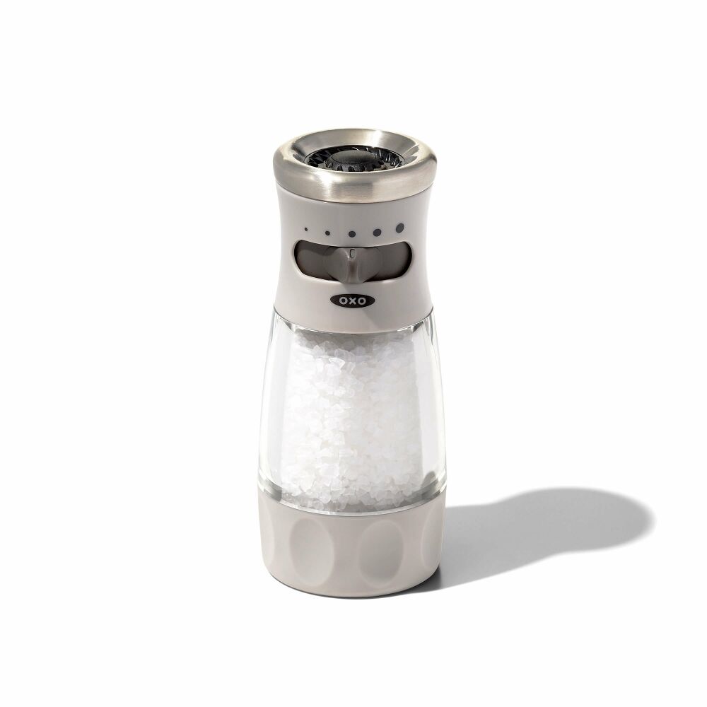 Contoured Mess-Free Salt Grinder R9