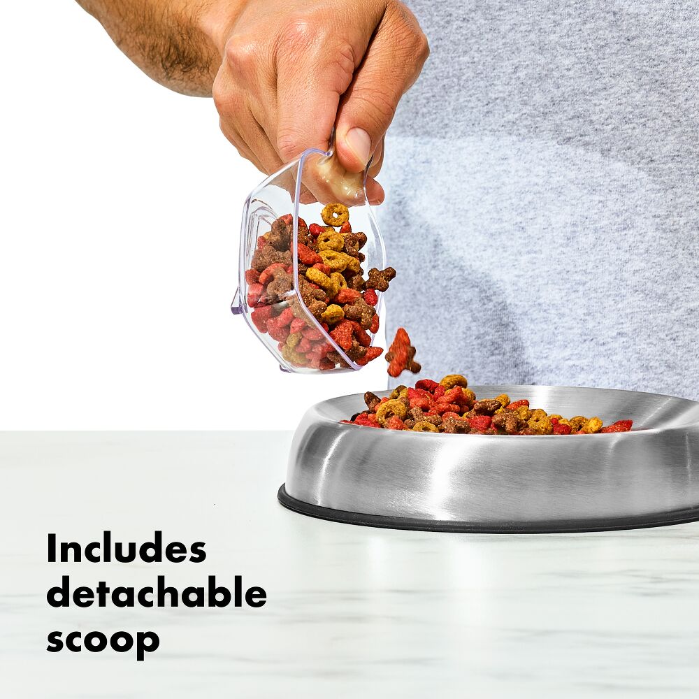 OXO Good Grips Pet POP Container – 4.4 Qt/4.2 L with Scoop X4