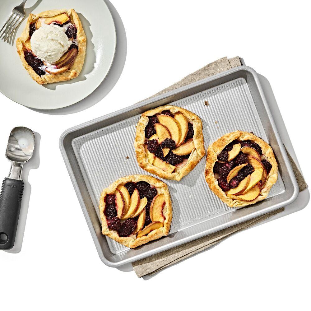 Non-Stick Pro Clear Coated Jelly Roll Pan C7