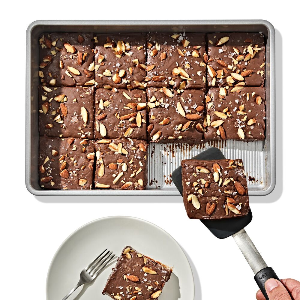 Non-Stick Pro Clear Coated 9 In x 13 In Cake Pan B7
