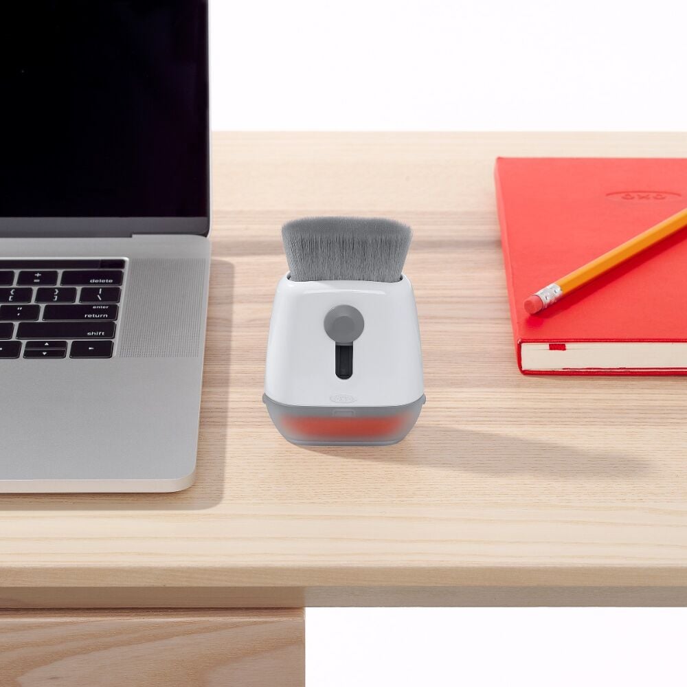Sweep & Swipe Laptop Cleaner T3