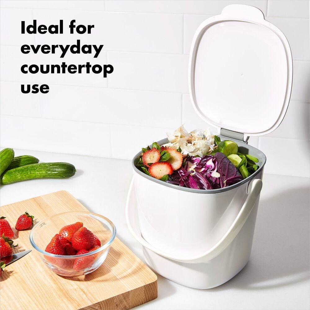 Easy-Clean Compost Bin - 0.75 Gal M3