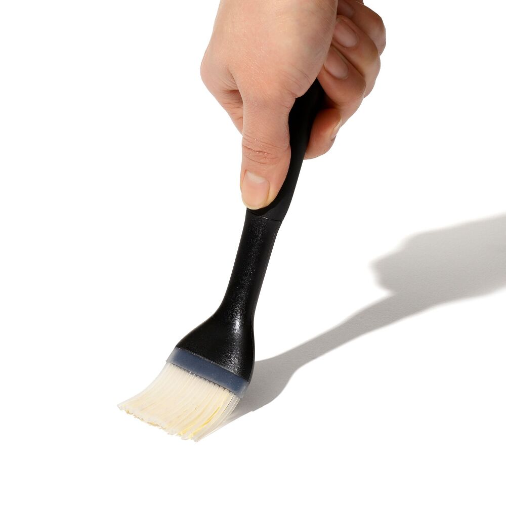 OXO Good Grips Silicone Pastry Brush D9