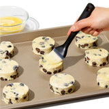 OXO Good Grips Silicone Pastry Brush R3