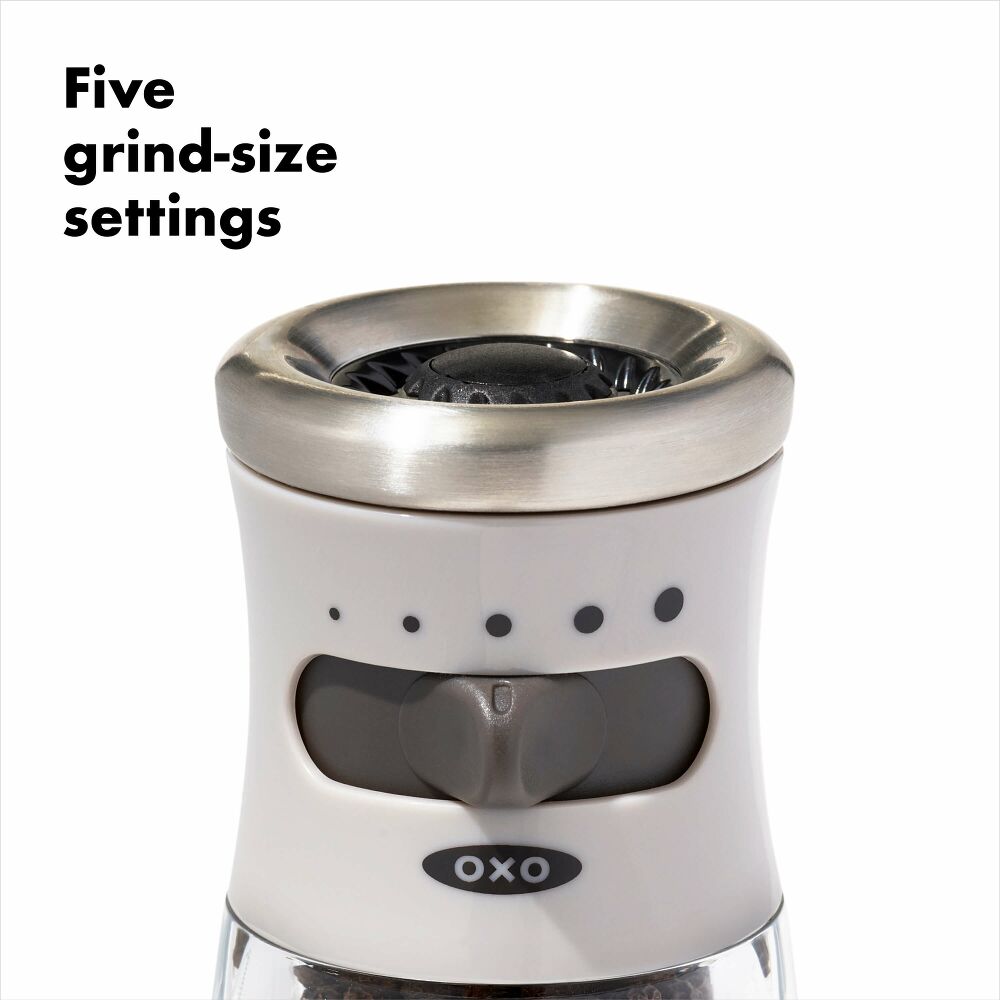 Contoured Mess-Free Pepper Grinder V5
