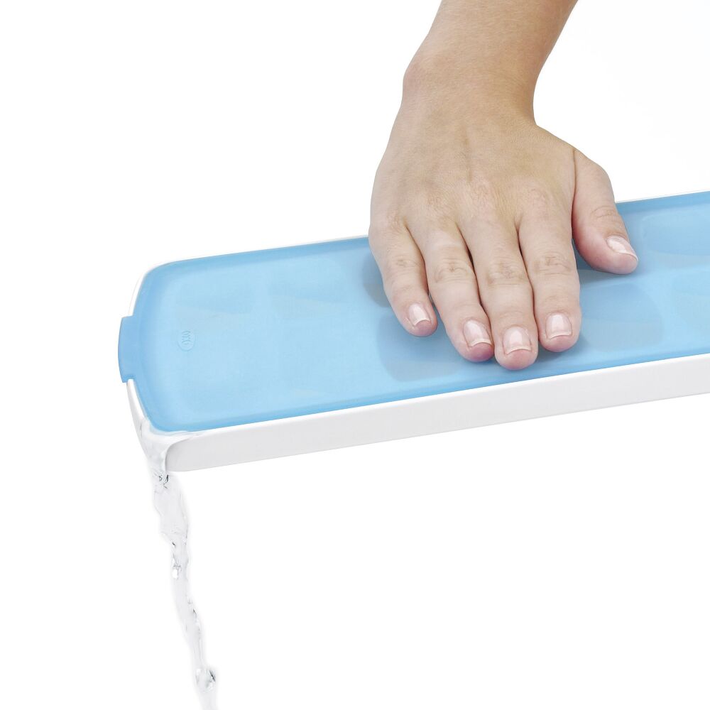 No-Spill Ice Cube Tray L5