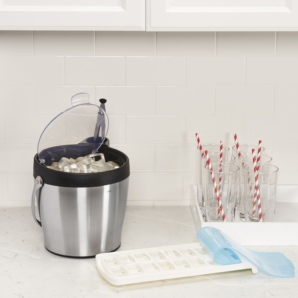 No-Spill Ice Cube Tray L5