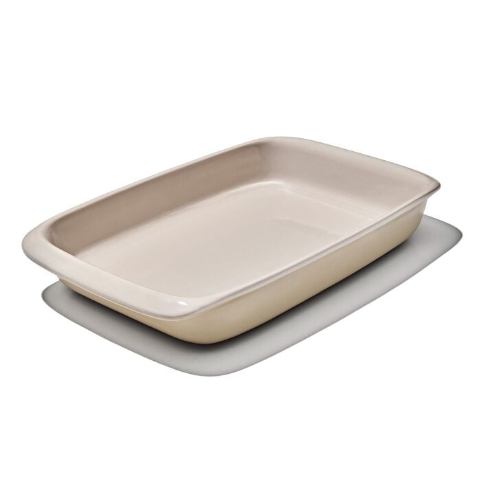 3 Qt Rectangular Stoneware Baking Dish H8