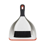 Dustpan & Brush Set D7