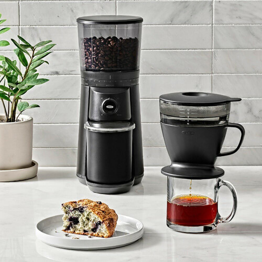 Pour Over Coffee Maker with Water Tank - Matte Black N1