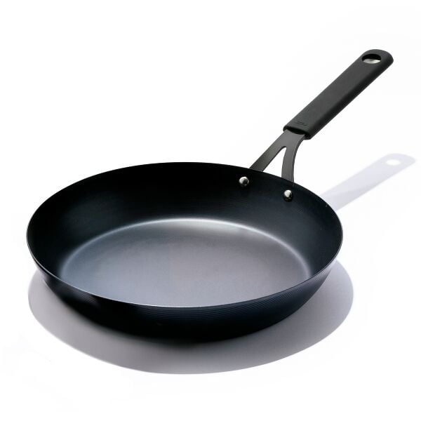 OXO Carbon Steel Obsidian Series 12-Inch Frypan with Silicone Sleeve G1