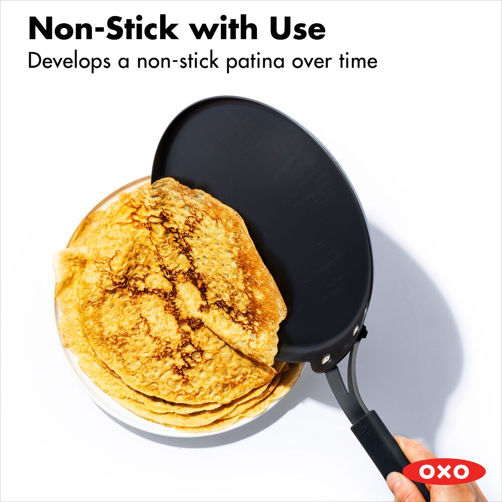 Obsidian Carbon Steel 10-Inch Crêpe Pan with Silicone Sleeve Z2