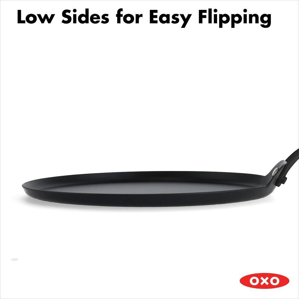 Obsidian Carbon Steel 10-Inch Crêpe Pan with Silicone Sleeve Z2