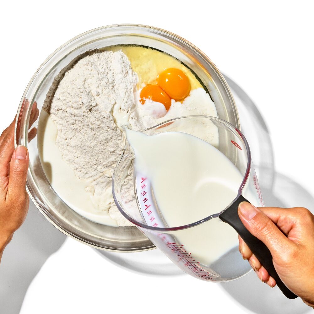 4-Cup Angled Measuring Cup K4