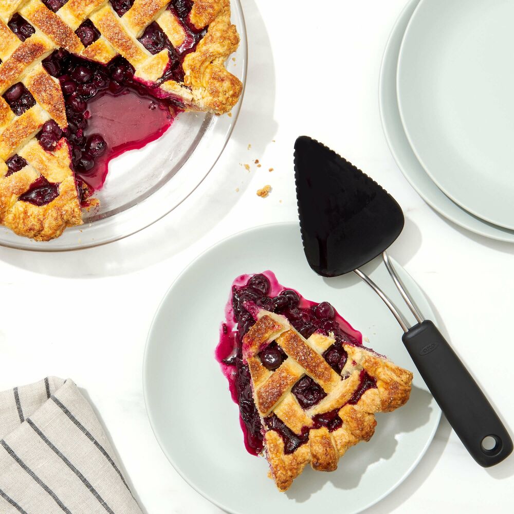 Nylon Flexible Pie Server W4
