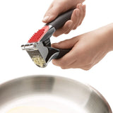 Garlic Press C8
