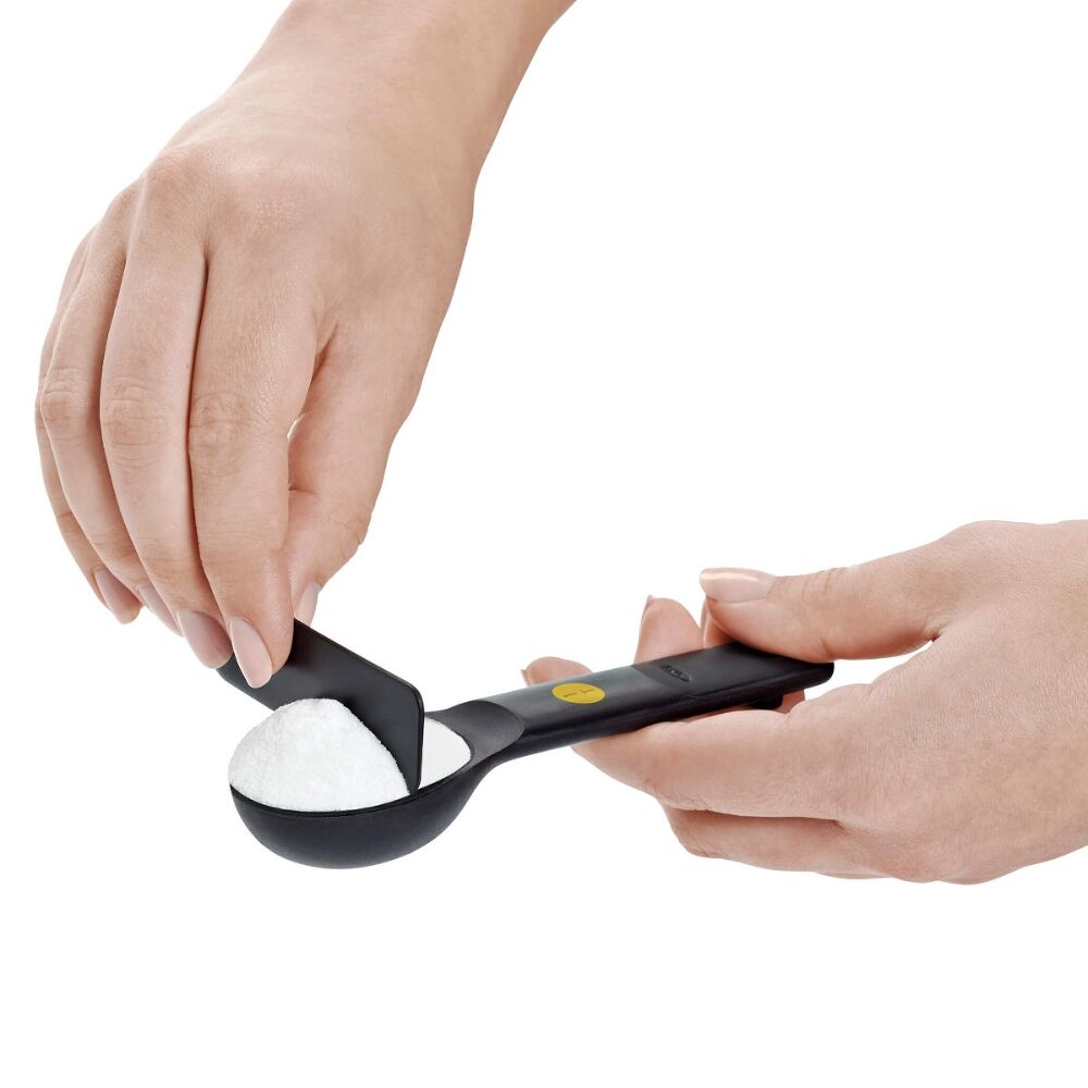 7 Piece Plastic Measuring Spoons - Black R3