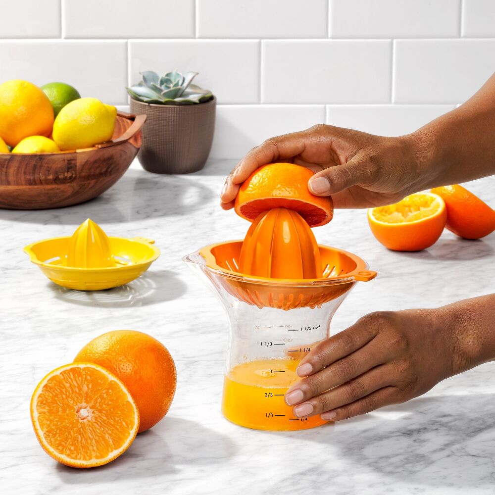 2-in-1 Citrus Juicer W6