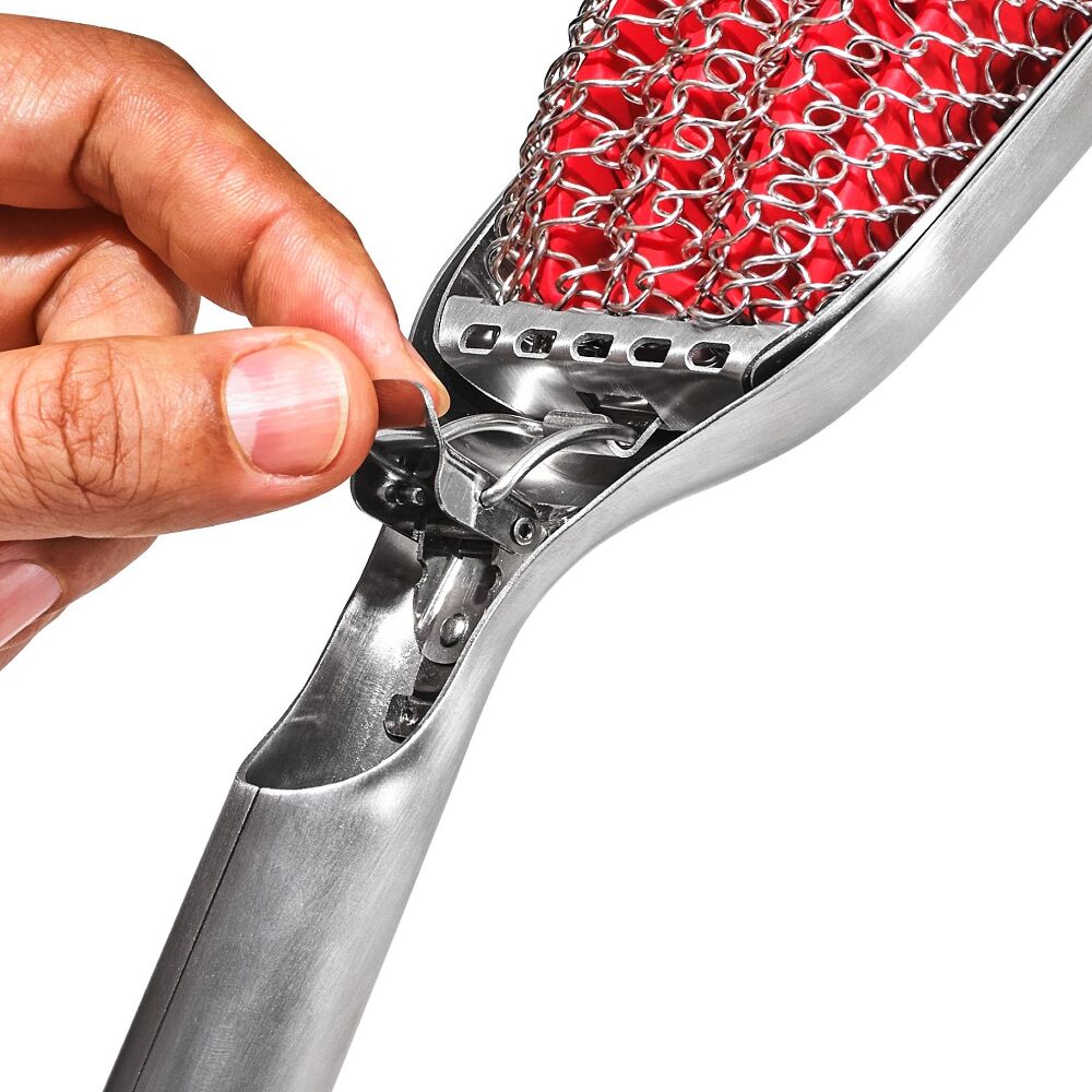Coiled Grill Brush With Replaceable Head G3