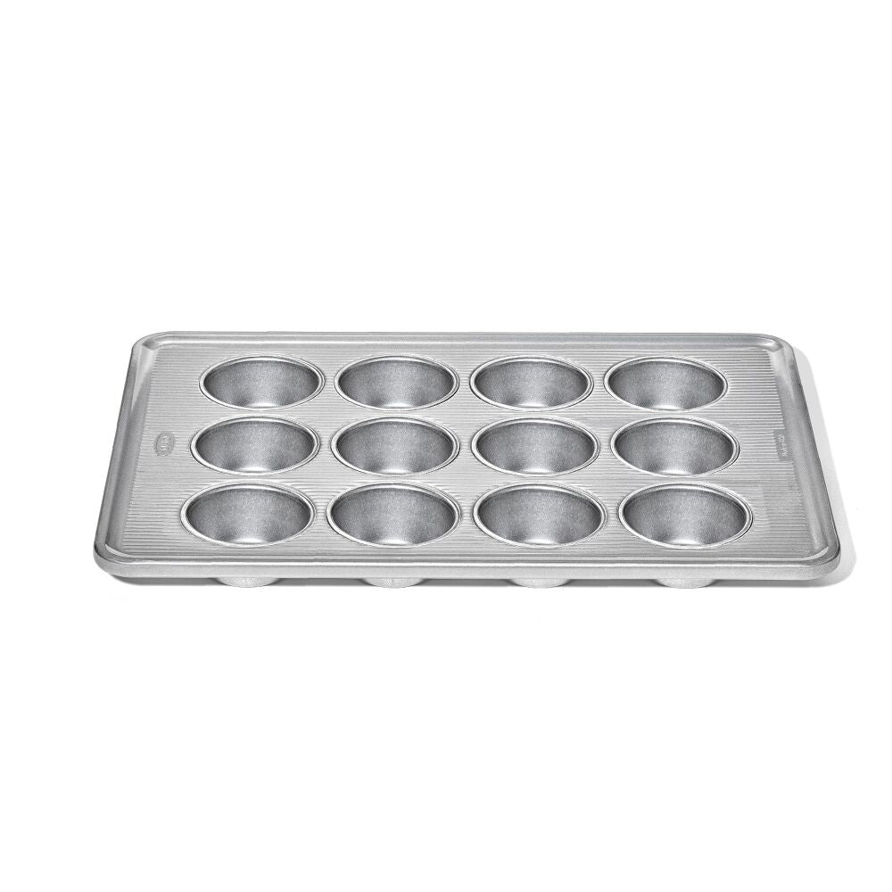 Nonstick Pro Clear Coated 12 Cup Muffin Pan H8