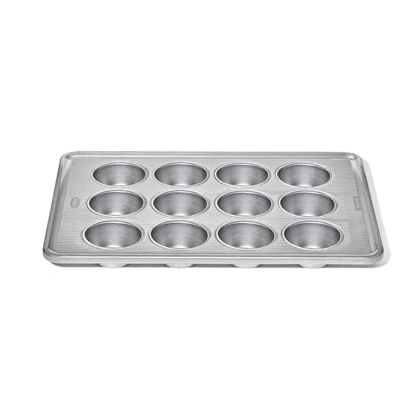 Nonstick Pro Clear Coated 12 Cup Muffin Pan H8