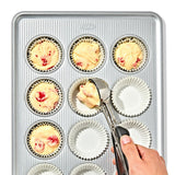 Nonstick Pro Clear Coated 12 Cup Muffin Pan H8