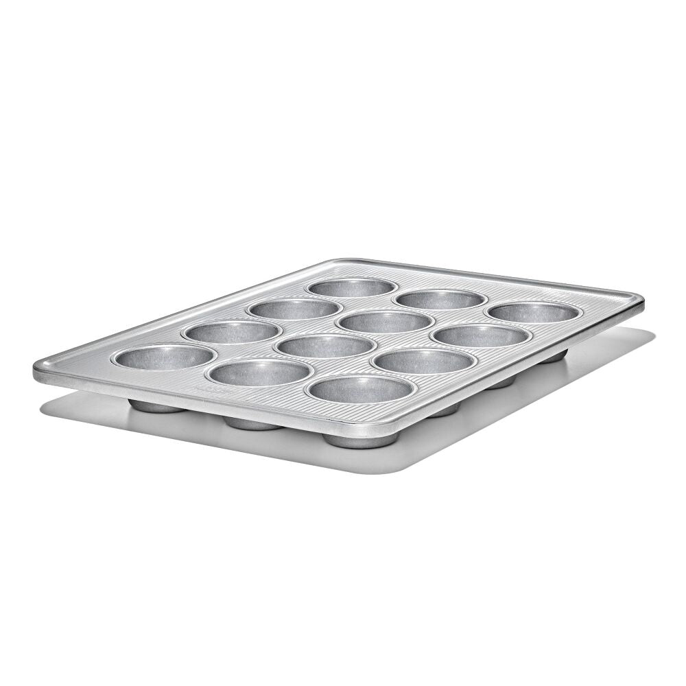 Nonstick Pro Clear Coated 12 Cup Muffin Pan H8