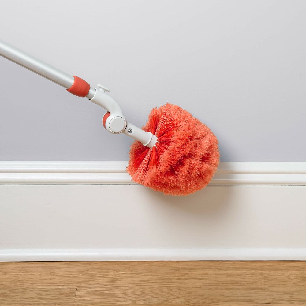 Long Reach Dusting System P0