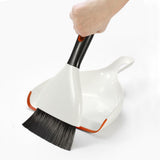Dustpan & Brush Set D7