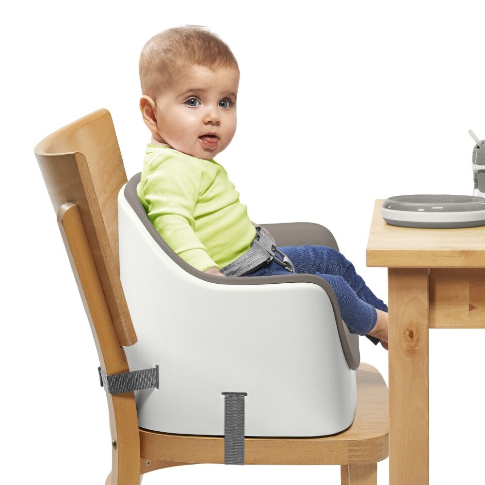 Nest Booster Seat with Removable Cushion N8