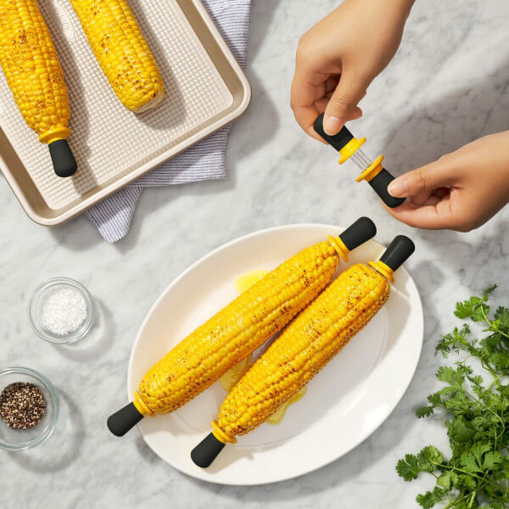 Corn Holders O1