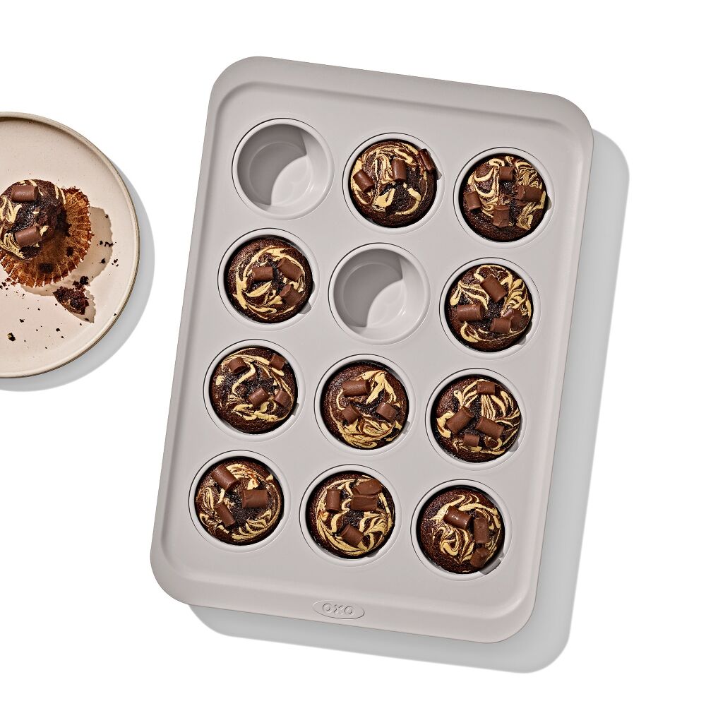 Non-Stick Pro Ceramic Coated Metal Bakeware 12 Cup Muffin Pan V8