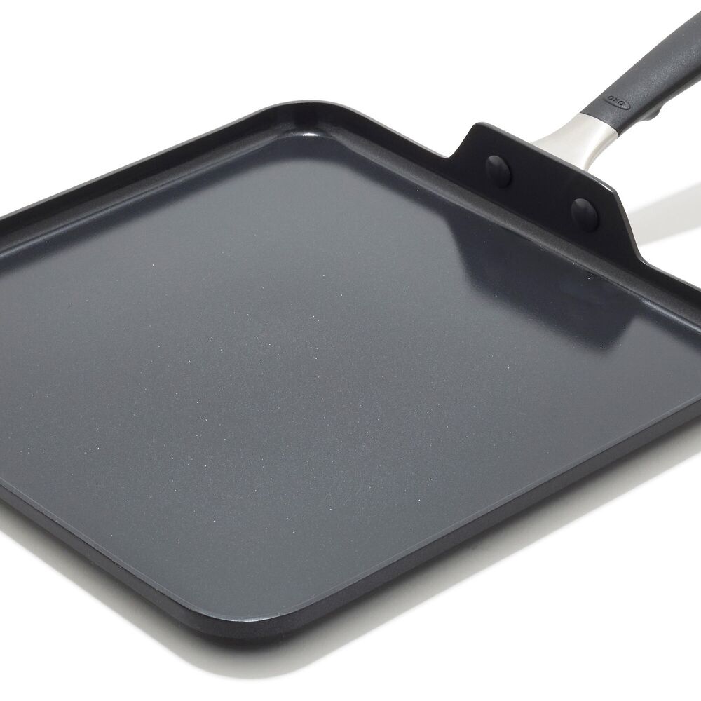 OXO Stainless Steel Everyday 11 in Square Griddle R4