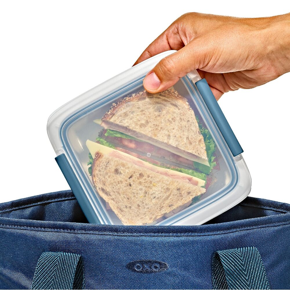 Prep & Go Slim Container with Removable Divider - 1.8 Cups/0.4 L T3