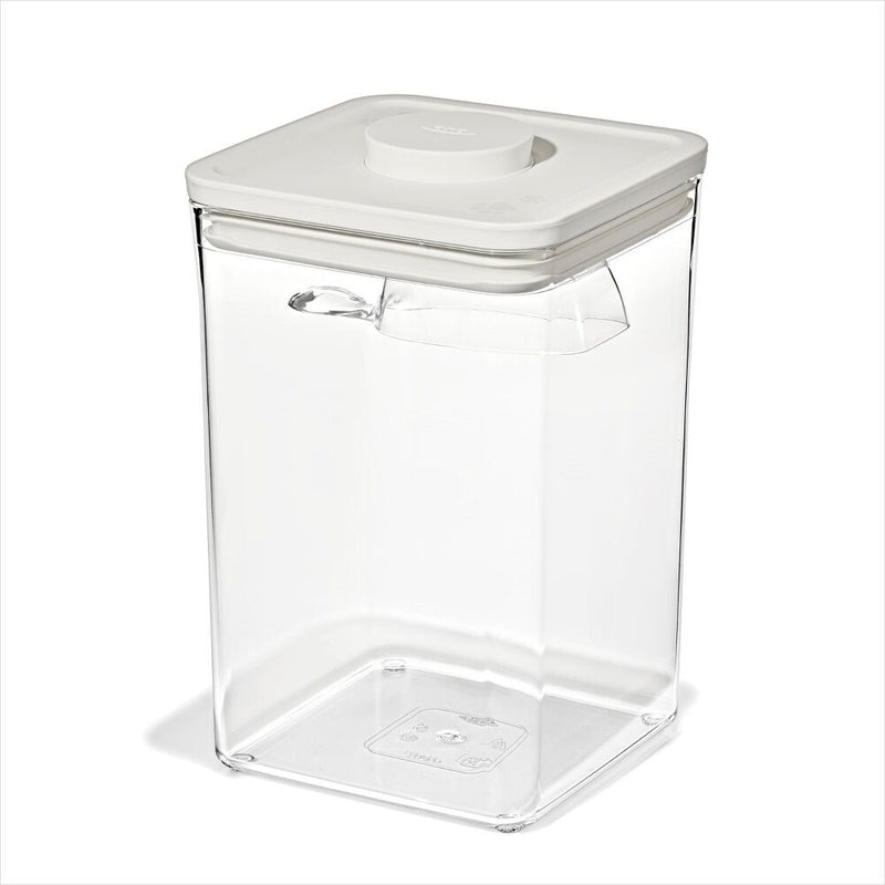 OXO Pet POP Container with Scoop — Big Square Medium — 4.4 Qt/4.2 L W2
